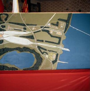 Modellausschnitt des Fährhafens, Bau des Fährhafens Mukran, Sassnitz