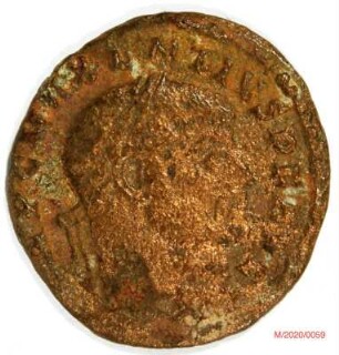 Römische Münze, Nominal Follis, Prägeherr Maxentius, Prägeort Aquileia, Original