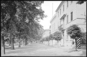 Torgau. Promenade mit Kommandanturgebäude