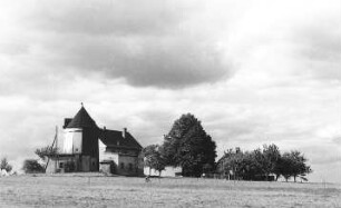 Löbau-Wohla. Blick auf Holländermühle und Gehöft