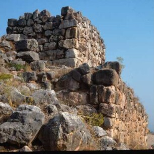 Tiryns, Burgtor, im Osten, Ende 14. Jh. v. Chr.