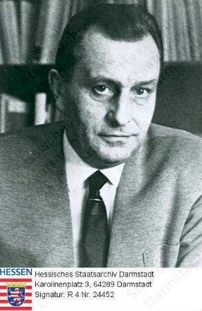 Abel, NN., Prof. (1908-1965) / Porträt, linksvorblickendes Brustbild