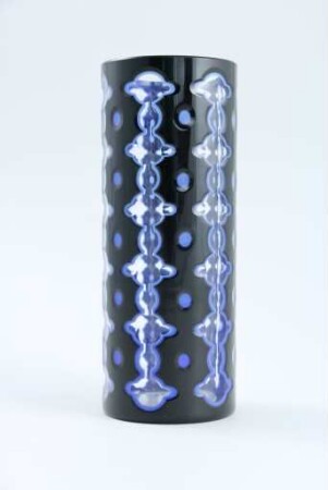 Vase mit geometrischem Dekor