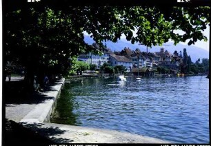Zug: Häuserfront am See