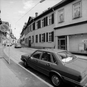 Eltville, Rheingauer Straße 25, Rheingauer Straße 27