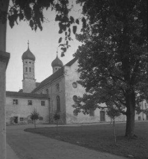 Benediktbeuren: Klosterhof