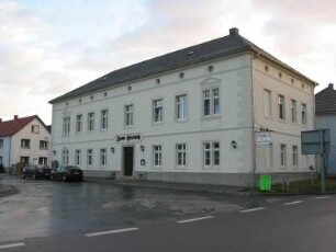 Hirschfeld, Pfarrgasse 2