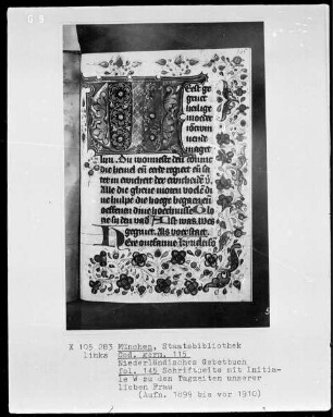 Niederländisches Gebetbuch — Initiale W und Bordüre, Folio 145recto