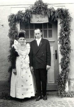 Hochzeit in Saalau : Gesellschaftliche Volkskultur - Sitten im Laufe des menschlichen Lebens - Hochzeit. Ort: Salow / Saalau. Hochzeit.