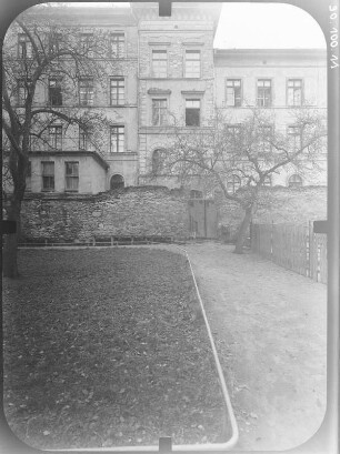 Zittau, Theaterring 3. Pestalozzischule (1866). Teilansicht