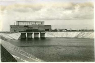 Dresden-Oberwartha. Pumpspeicherwerk Niederwartha. Oberwarthaer Staubecken (Baubeginn 1928). Wassereinlauf