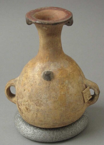 Clay vessel