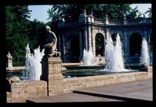 Märchenbrunnen 2.9.75.