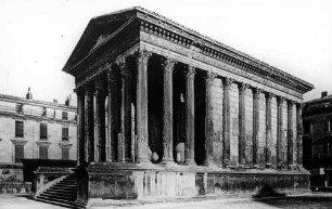 Tempel des Augustus und der Livia