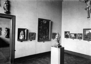 Aufstellung des Deutschen Museums im Pergamonmuseum, Raum 17, Leinberger-Kabinett