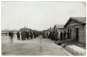 Postkarten aus dem Kriegsgefangenenlager Puchheim: o.Nr.: Lagerstraße
