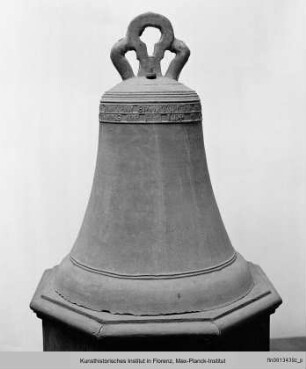 Glocke mit Inschrift