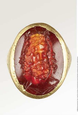 Hellenistische Gemme: Büste des Serapis (in neuzeitlichem Goldring gefaßt)
