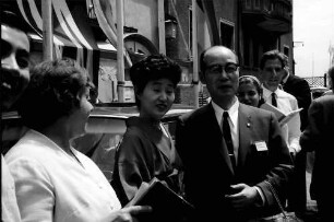 15. Tagung 1965 Physiker; Maikäferrede: Ehepaar Yukawa
