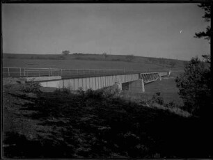 Fichtenberg: Bahnbrücke über Tal