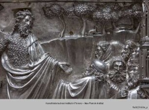 Silberaltar: Johannes der Täufer tauft die Menschenmassen