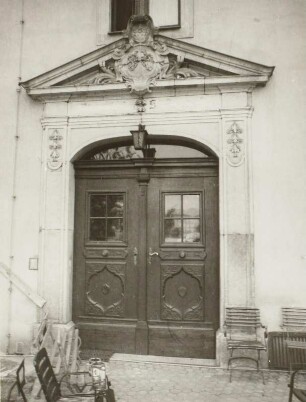 Maxen, Portal (Schloss) : Maxen (Kreis Pirna), Schloss (Altersheim), Maxener Straße 1, 1726, Portal