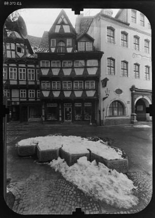 Quedlinburg, Breite Straße 52. Kaufmannshaus (1560). Straßenfront
