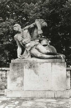 Kriegerdenkmal für Partenkirchen : Denkmal für die Gefallenen des 1. und des 2. Weltkrieges