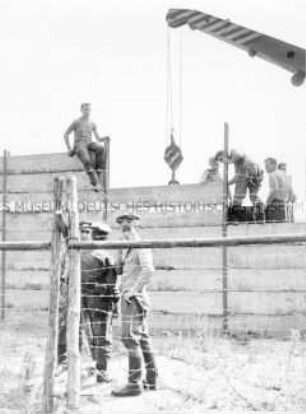 Ausbau der Berliner Mauer am Potsdamer Platz