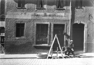 Roßwein. Wohnhaus mit Laden (Haushaltwaren), Jahnstr. 3, 19. Jh.