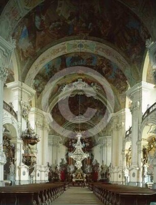 Langhaus der Klosterkirche Grüssau nach O