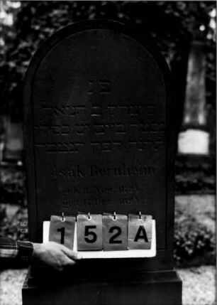 Grabstein 152A