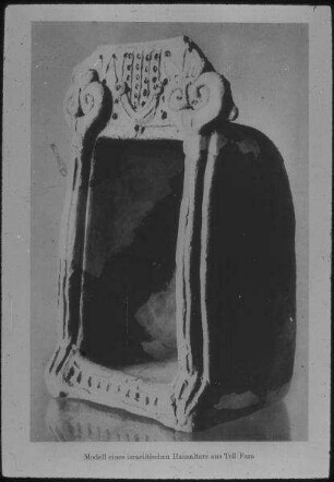 Jerusalem, Pal. Arch. Mus., Modell e. Hausaltars a. Tell el-far'a (Thirza), 10.-9.Jhd., Ton
