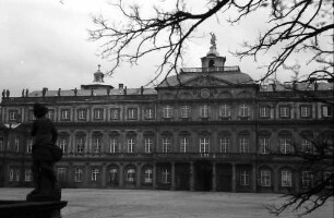Rastatt: Schloss; Hofansicht