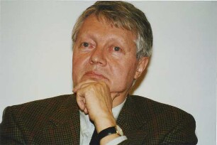 Rolf Schneider