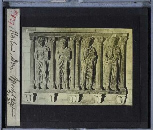 Mailand, Dom : Apostelfiguren (Relief)