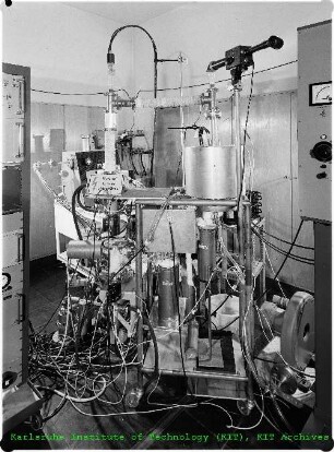 Thermionischer Konverter (TK1) im Institut für Neutronenphysik und Reaktortechnik (INR)