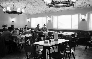 Freiburg i. Br.: Domhotel Geist, Restaurant - Schwemme