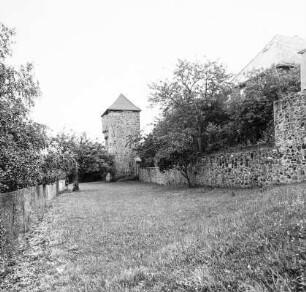 'Burg Greifenstein (innerer Bering)' (Stadtbefstigung); Greifenstein, Im Tal