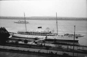 Galati: Donaukai mit ehemaliger Königlicher Yacht