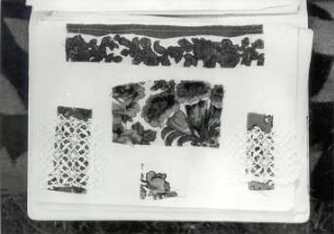 Teile der Schleifer Tracht aus Rhone : Kleidung - Schleifer Tracht. Ort: Rowno / Rohne. Muster für Teile der Schleifer Tracht. (Ausstellungsstück)