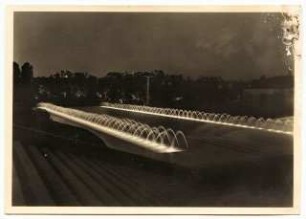 Deutsche Gartenschau 1950 auf dem Killesberg, Stuttgart: Postkarte Wasserbecken mit Wasserspielen bei Nacht