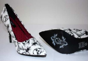 Pumps (Damenschuhe)