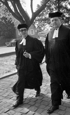 Ordination des Pfarrkandidaten Hans Peter Mohr in der Evangelischen Auferstehungskirche in Rüppurr.