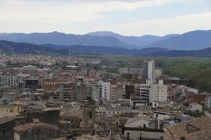 Girona - Stadtübersicht : Stadtübersicht, aufgenommen am 16. April 2012 in Girona