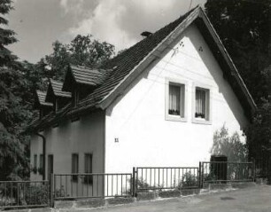 Dresden-Loschwitz, Krügerstraße 11. Wohnhaus