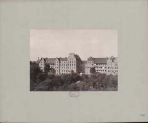 I. und II. Medizinische Klinik der Charité, Berlin: Ansicht der Westseite der II. Medizinischen Klinik