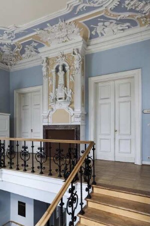 Schloss Oranienstein — Südostflügel — Treppenhaus zur Schlosskapelle