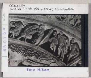 Vézelay, Basilika Sainte Madeleine: mittleres Westportal, Archivolten