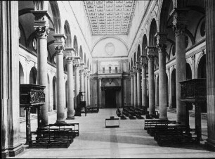 Florenz, S. Lorenzo, Blick durch das Langhaus nach Südosten; Brunelleschi, Filippo; Manetti, Antonio